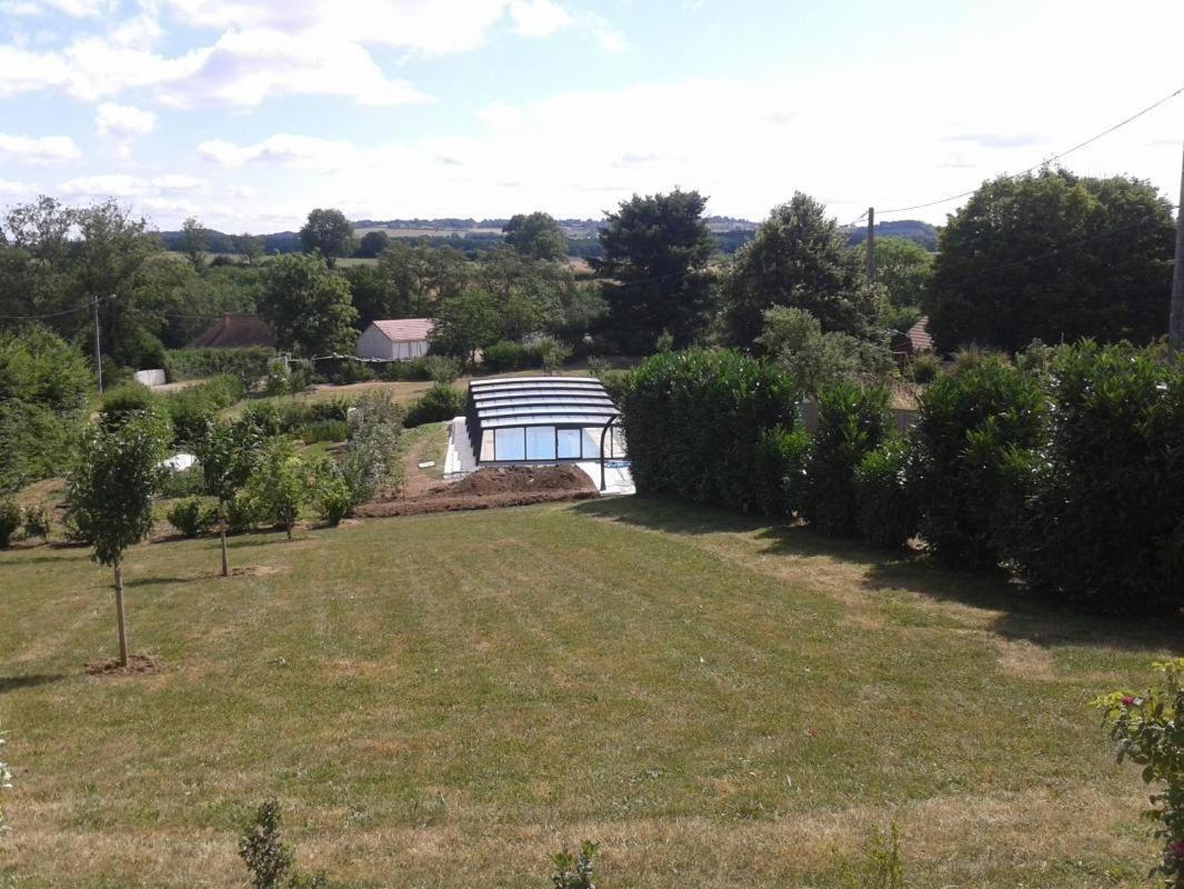 La Roulotte De Bourgogne Villa Brianny Exterior photo